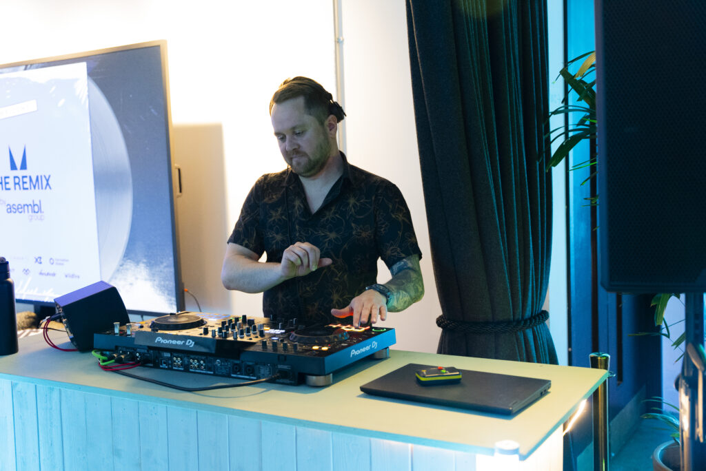 asembl.Remix_0009